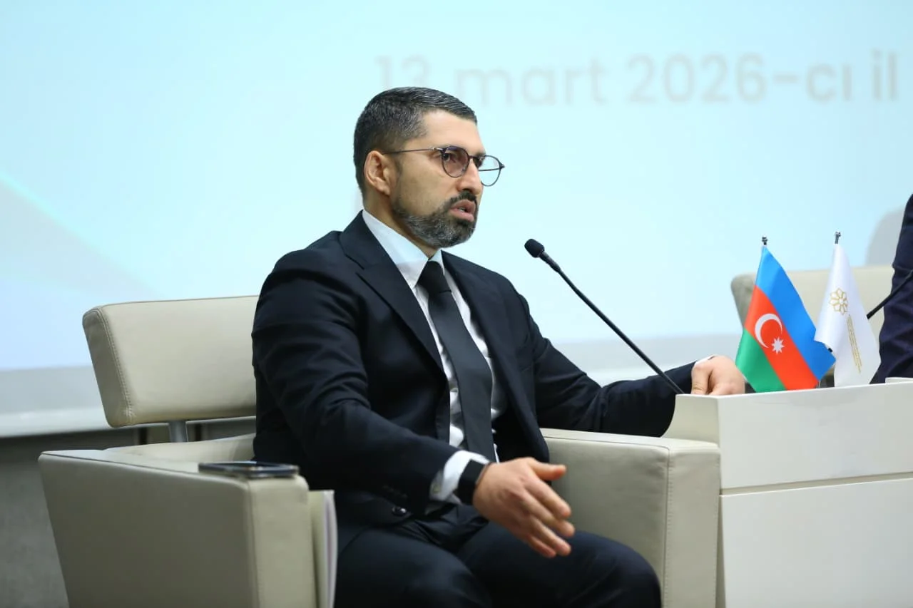 Rəhman Hacıyev qrant müsabiqəsinin qalibləri ilə görüşdə iştirak edib