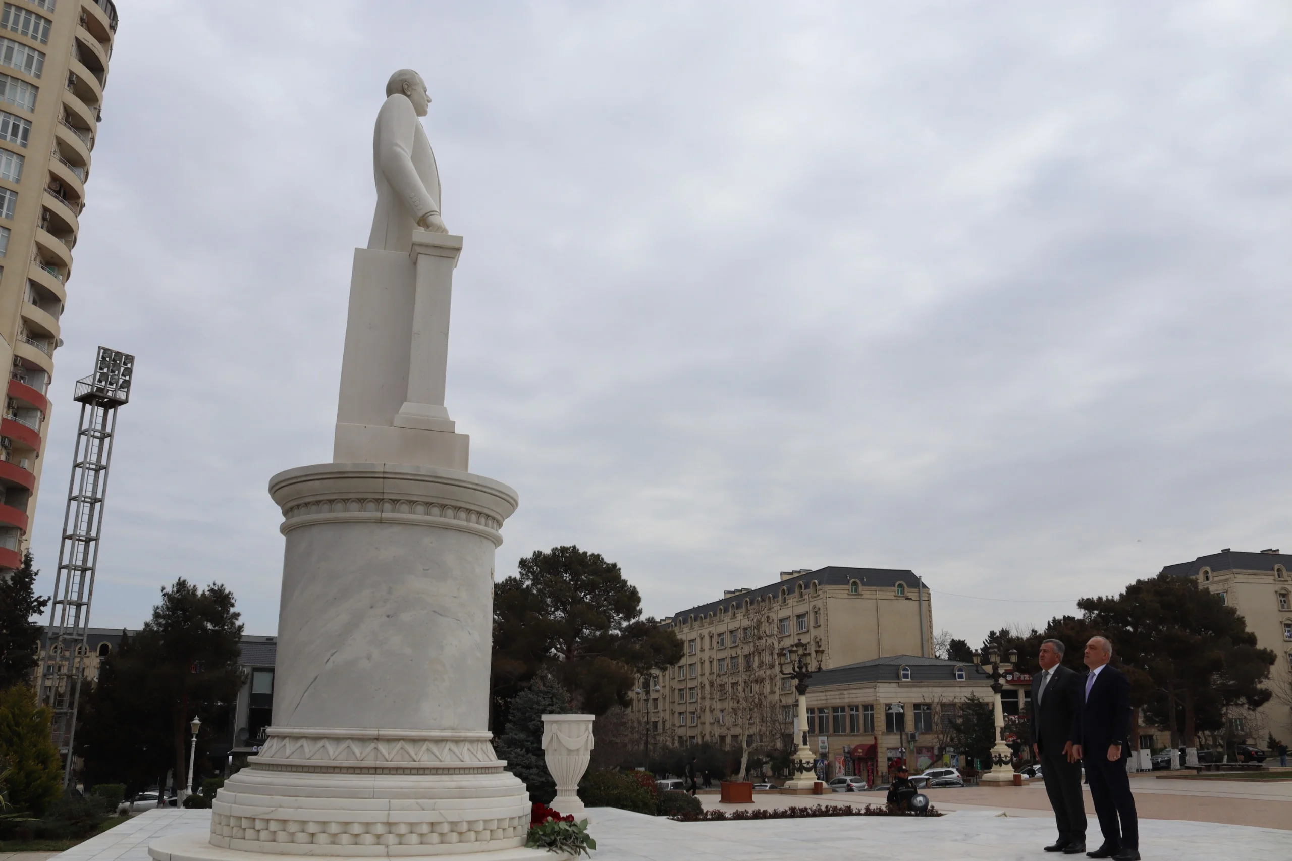 Azərbaycan Dövlət Su Ehtiyatları Agentliyinin sədri Abşeron rayonunda vətəndaşlarla görüşüb