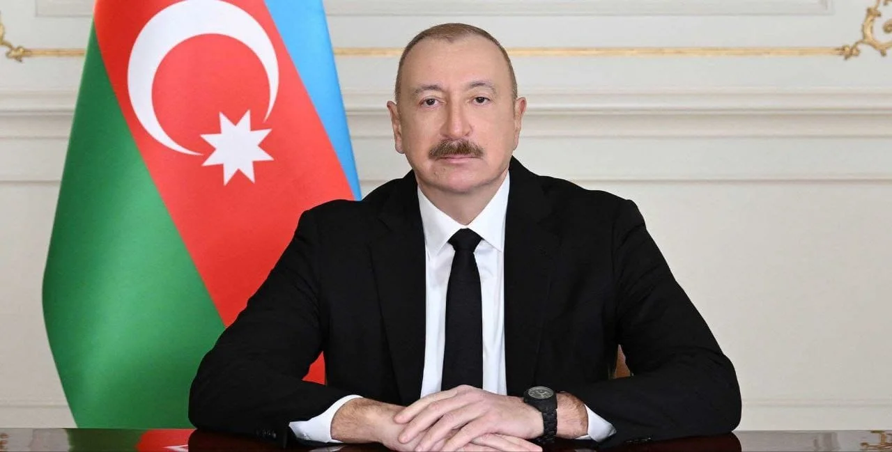 Azərbaycan Respublikasının Əmək Məcəlləsində, “Dövlət sosial sığorta sistemində fərdi uçot haqqında” və “Əmək pensiyaları haqqında” Azərbaycan Respublikasının qanunlarında dəyişiklik edilməsi barədə Azərbaycan Respublikasının Qanunu