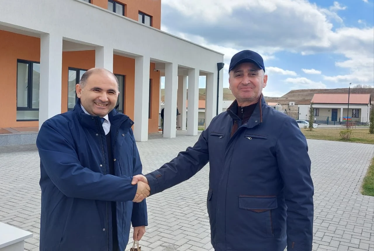 Növbəti köç karvanı Cəbrayıl rayonunun Horovlu kəndinə çatıb