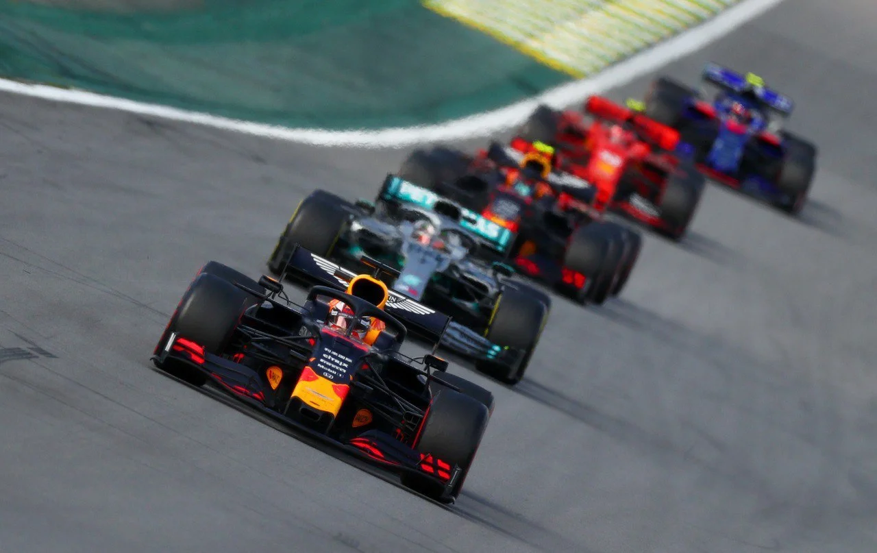 Təhlükəsizlik səbəbindən Bəhreyn və Səudiyyə Ərəbistanında keçiriləcək “Formula-1” yarışları ləğv edilib