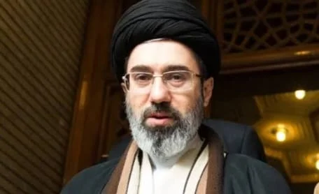 Xameneinin yaralanması rəsmən təsdiqləndi