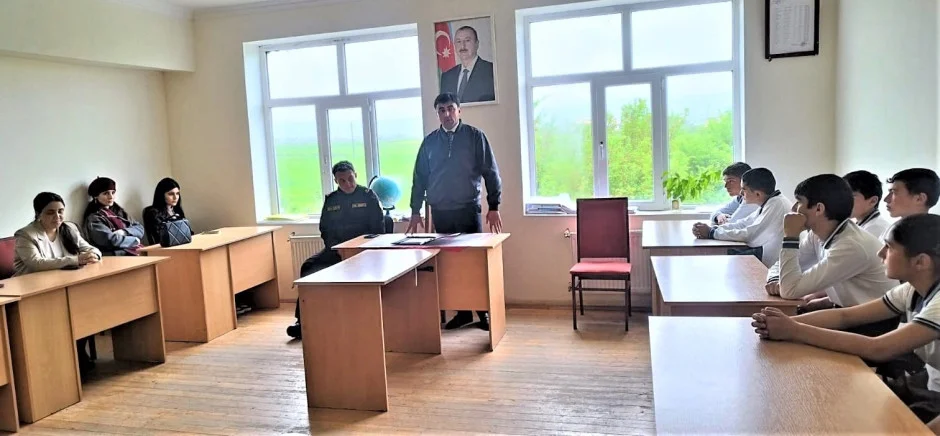 Fövqəladə Hallar Nazirliyi tərəfindən silsilə maarifləndirmə tədbirləri keçirilib