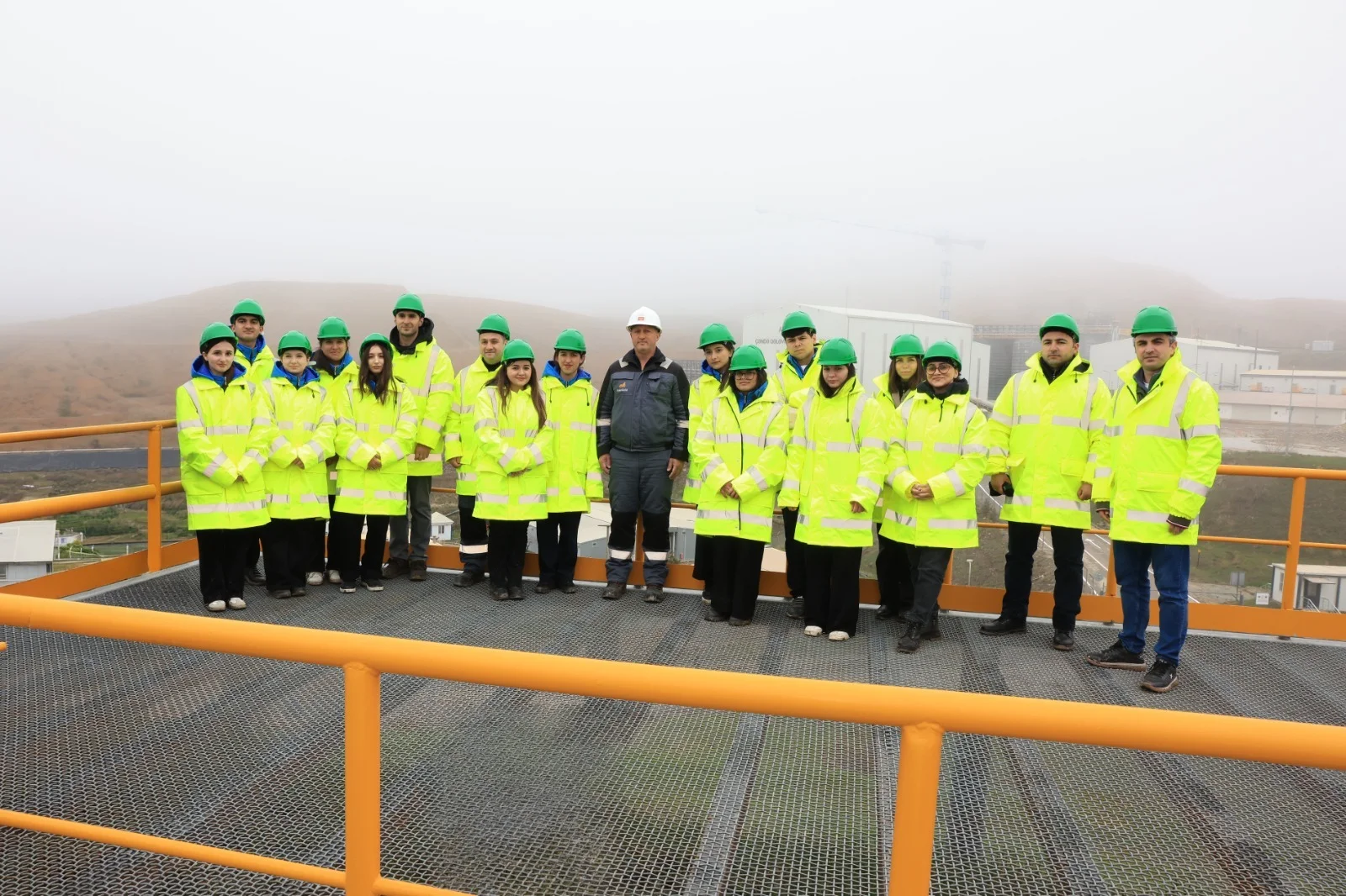 RİİB könüllülərinin ÇİRES-ə tanışlıq səfəri təşkil olunub