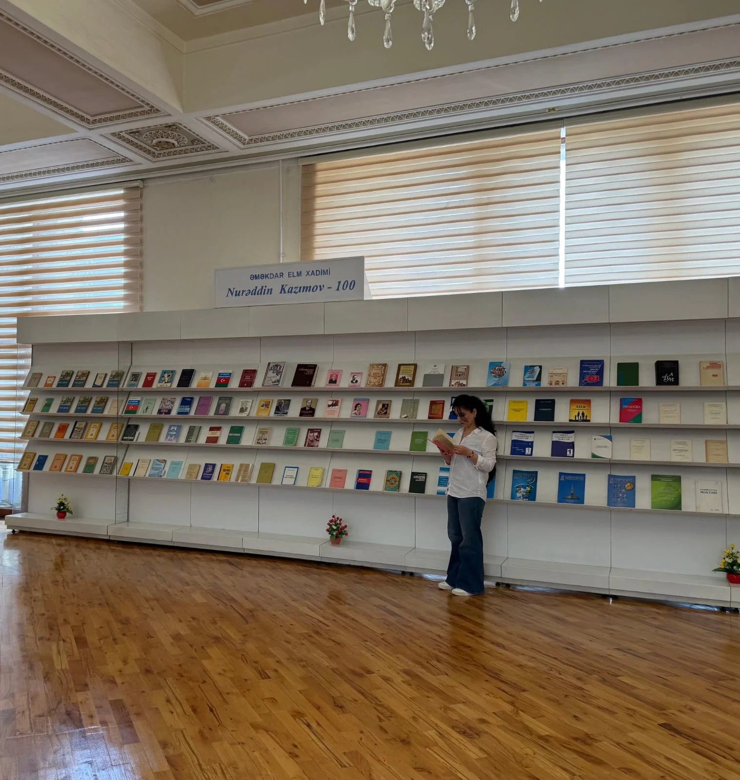 Milli Kitabxanada “Əməkdar elm xadimi Nurəddin Kazımov – 100” adlı kitab sərgisi istifadəçilərə təqdim olunub