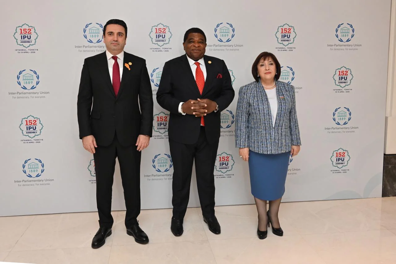 Azərbaycan və Ermənistan parlament sədrləri İstanbulda görüşüblər