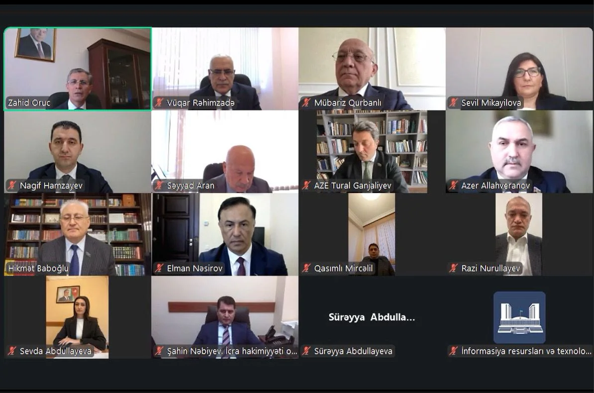 İnsan hüquqları komitəsinin iclasında