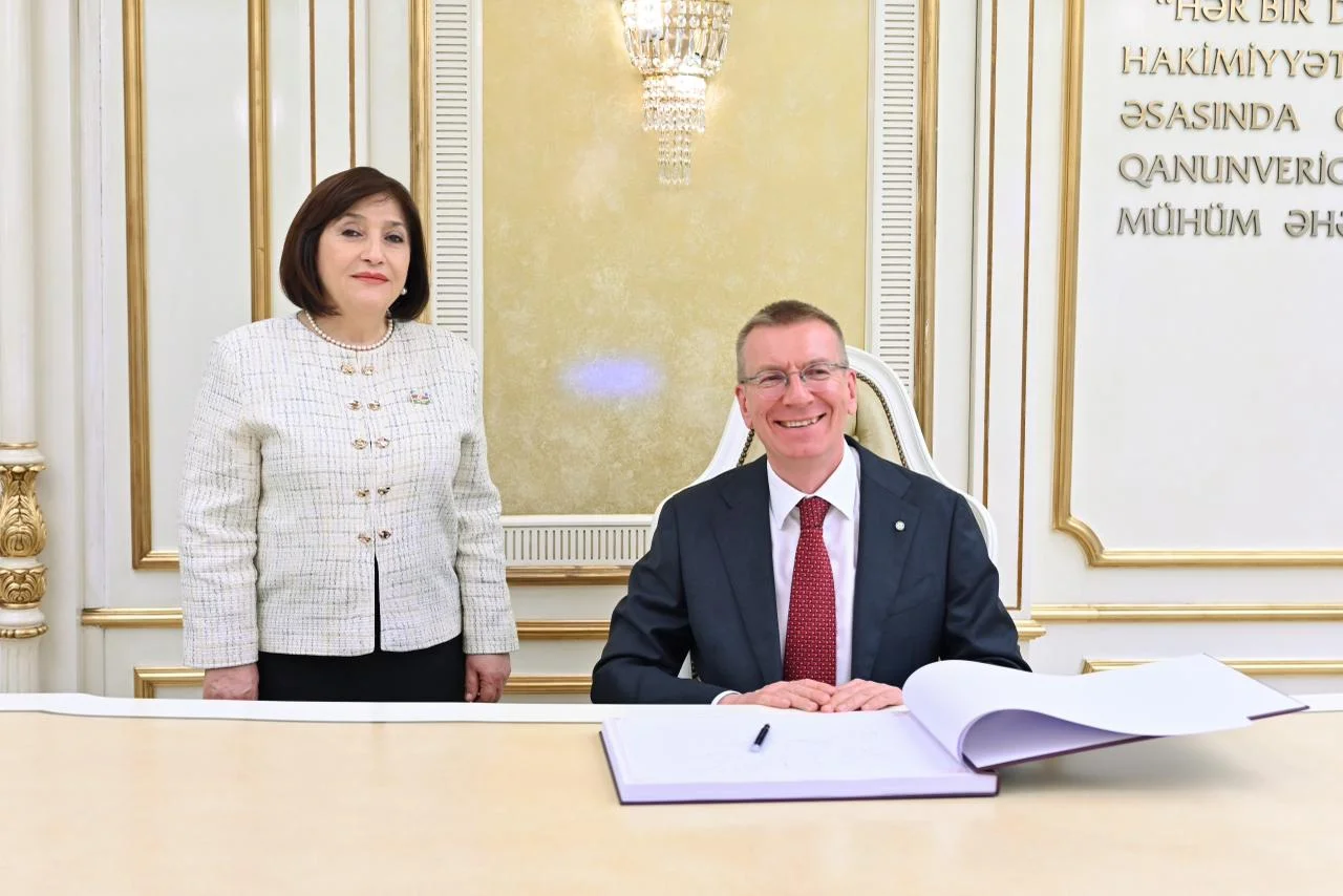 Milli Məclisin sədri Sahibə Qafarova Latviya Respublikasının Prezidenti Edqars Rinkeviçs ilə görüşüb