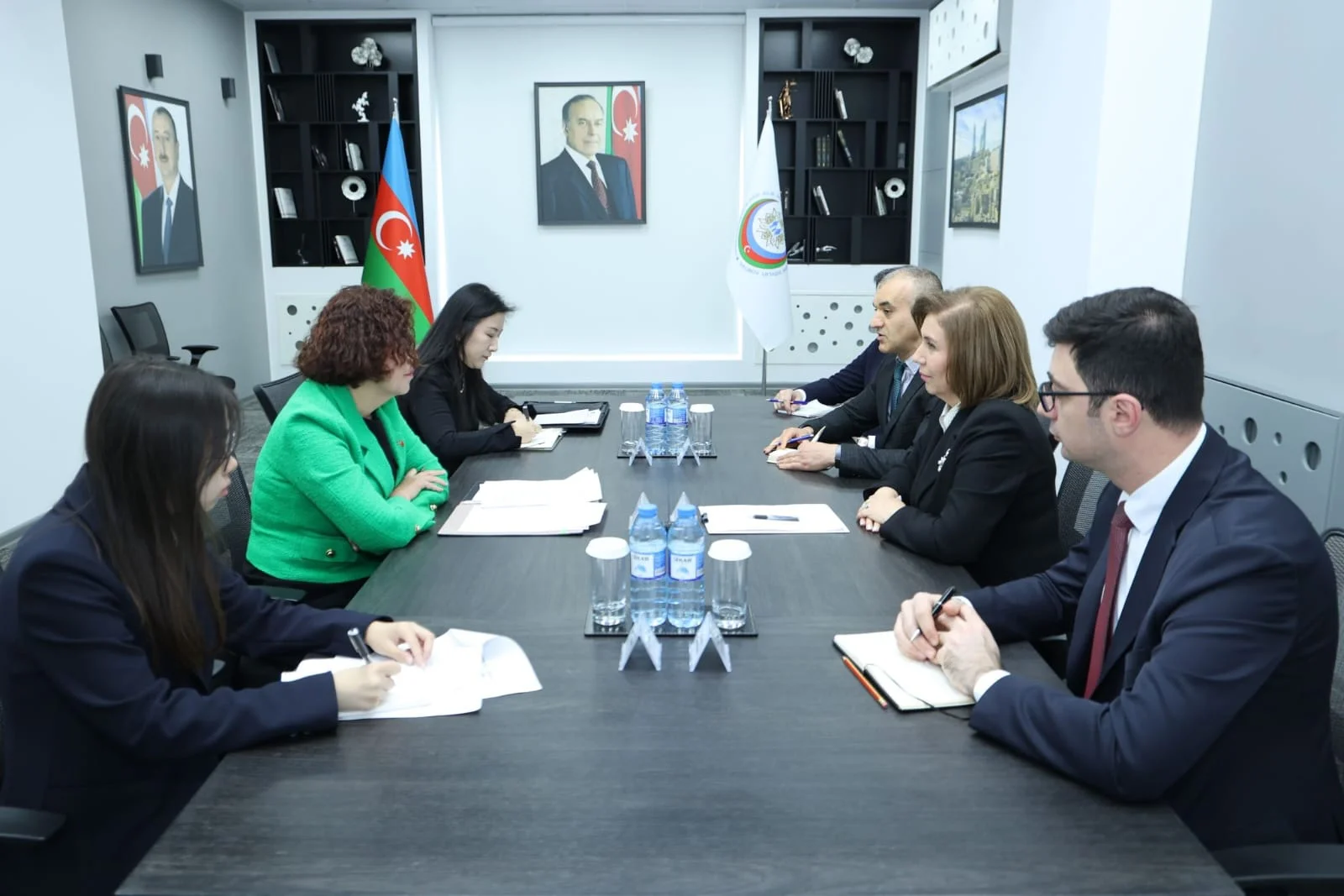 Çinlə qadın və uşaq məsələləri sahəsində əlaqələrin inkişaf perspektivləri müzakirə edilib