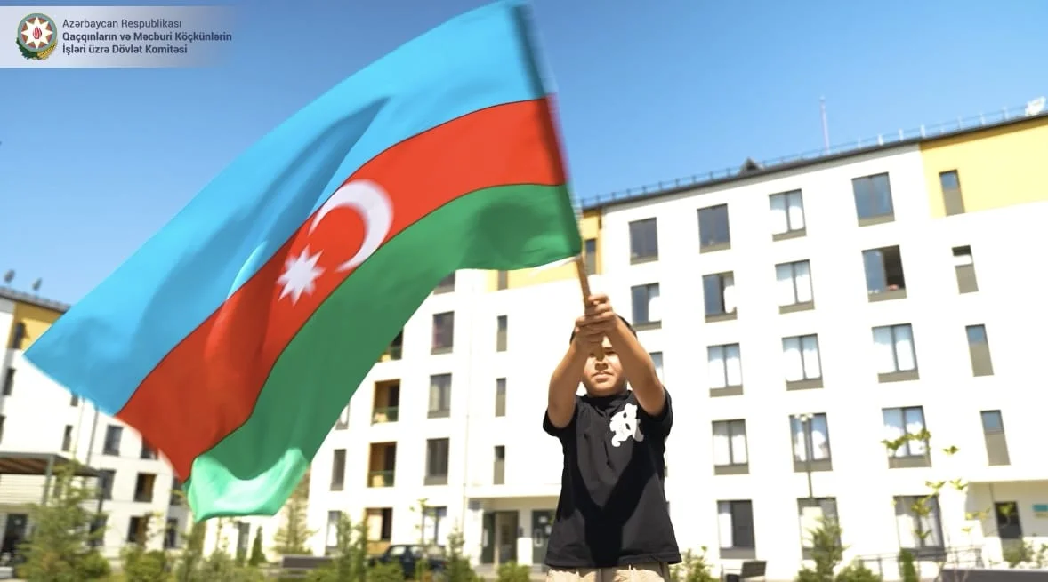 Doğma yurdda xoşbəxt uşaqlıq