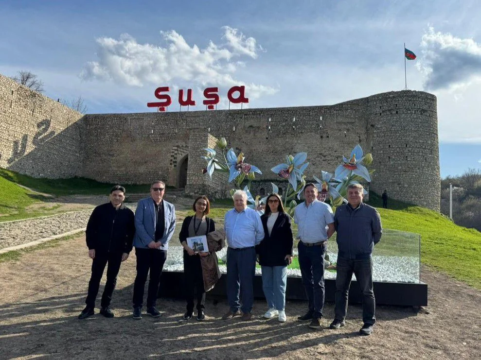 İrlandiya parlament nümayəndə heyəti Şuşa və Xankəndi şəhərlərində olub