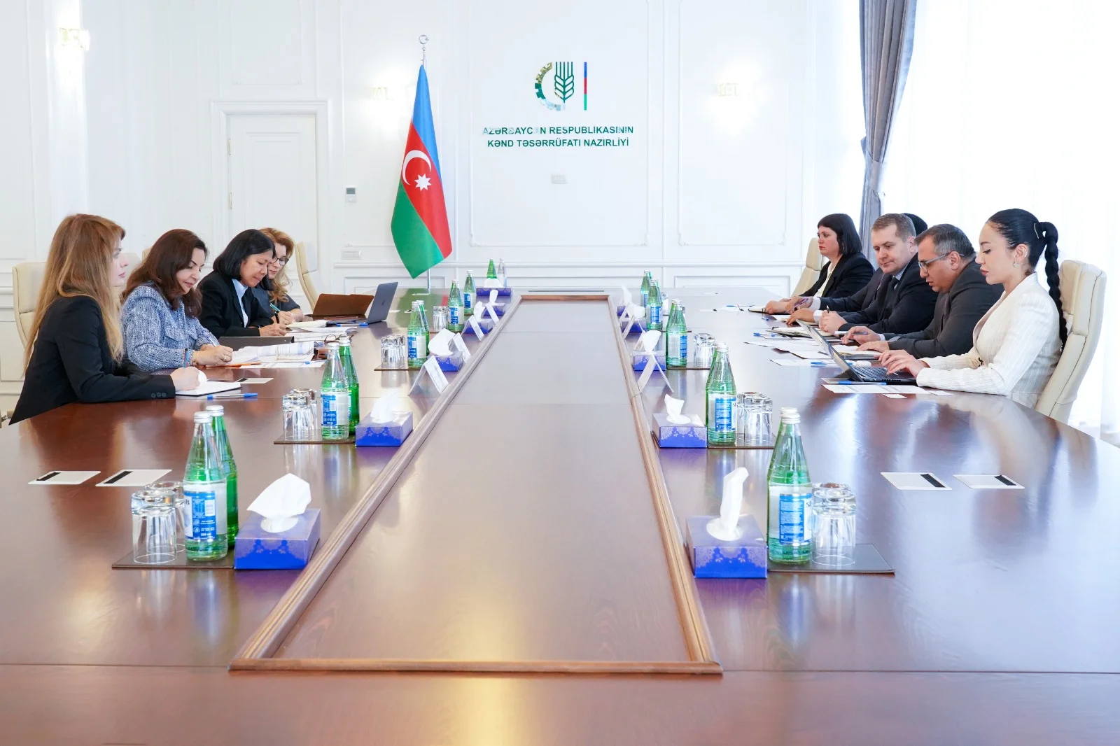 Kənd Təsərrüfatı Nazirliyində Asiya İnkişaf Bankının nümayəndə heyəti ilə görüş keçirilib