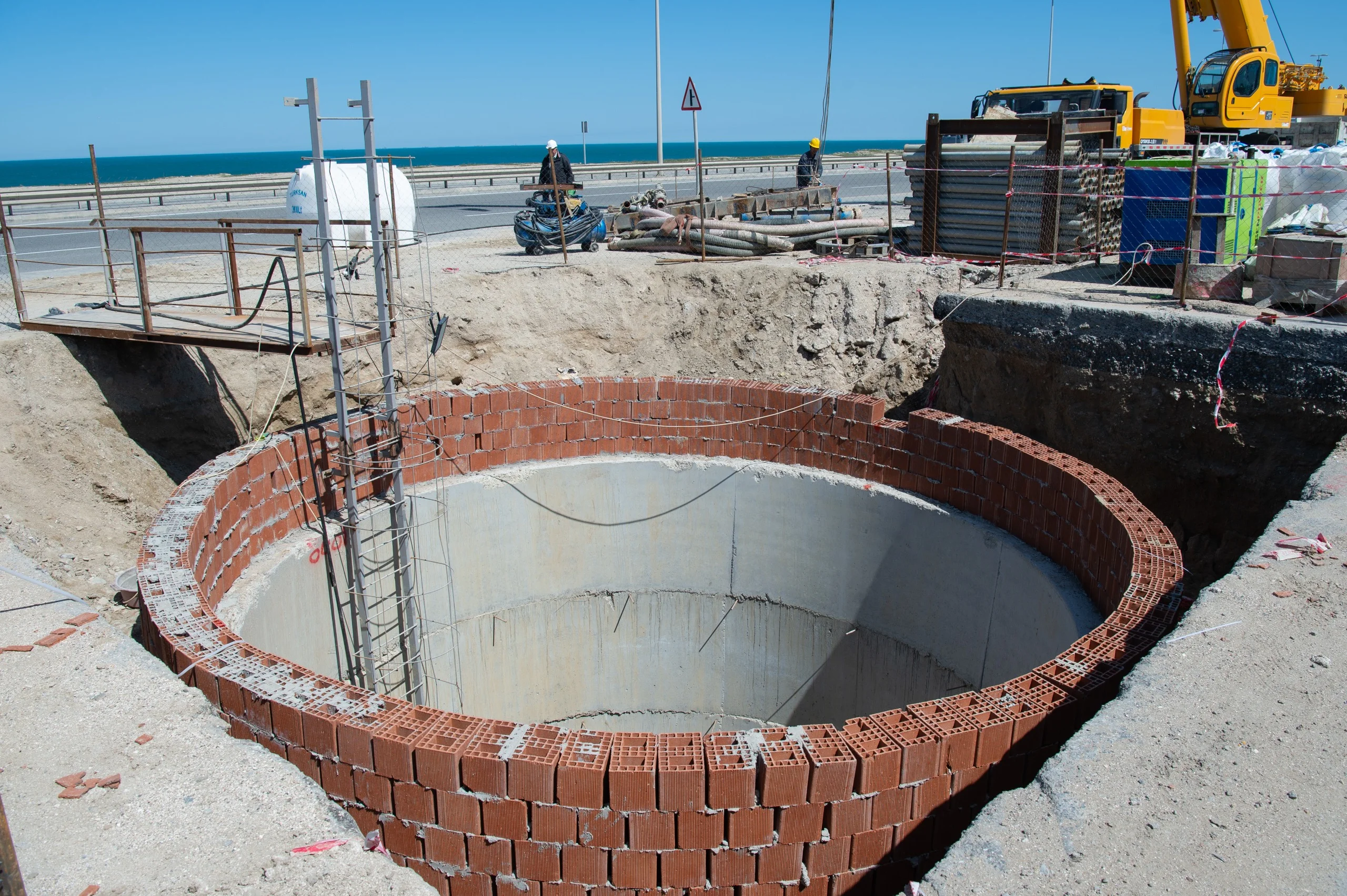 Pirşağı hövzəsi üzrə kanalizasiya kollektorları və tullantı sutəmizləyici qurğu tikilir (VİDEO, FOTO)