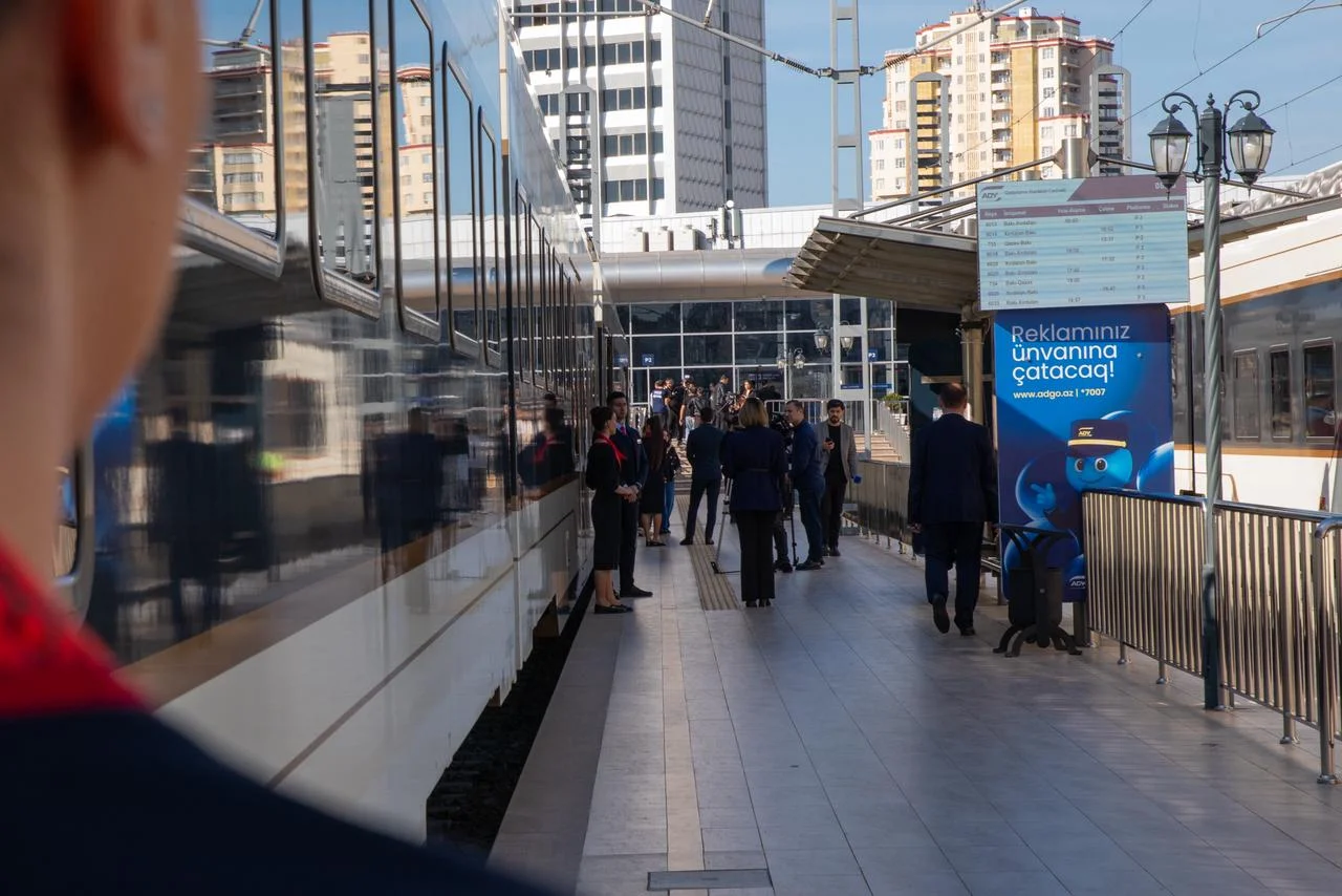 ADY xidmət coğrafiyasını genişləndirməyə davam edir: Kürdəmir stansiyası sərnişinlərin istifadəsinə verilir