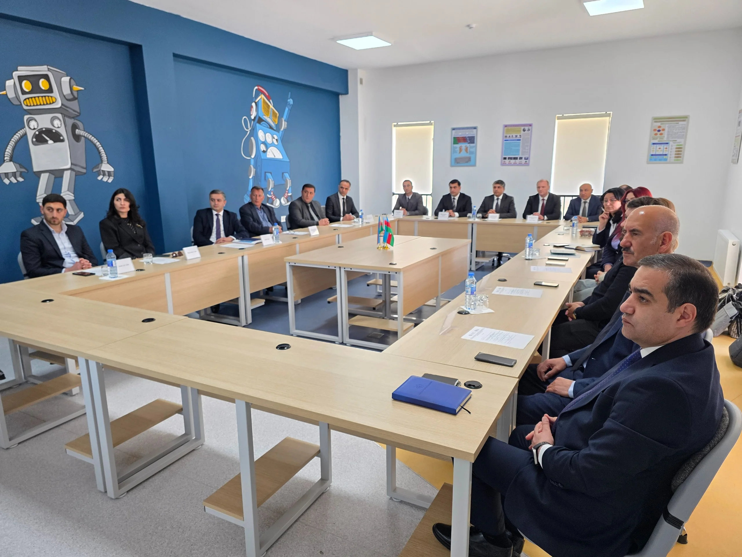 İşğaldan azad olunmuş ərazilərdə fəaliyyət göstərən  işəgötürənlərlə görüş keçirilib