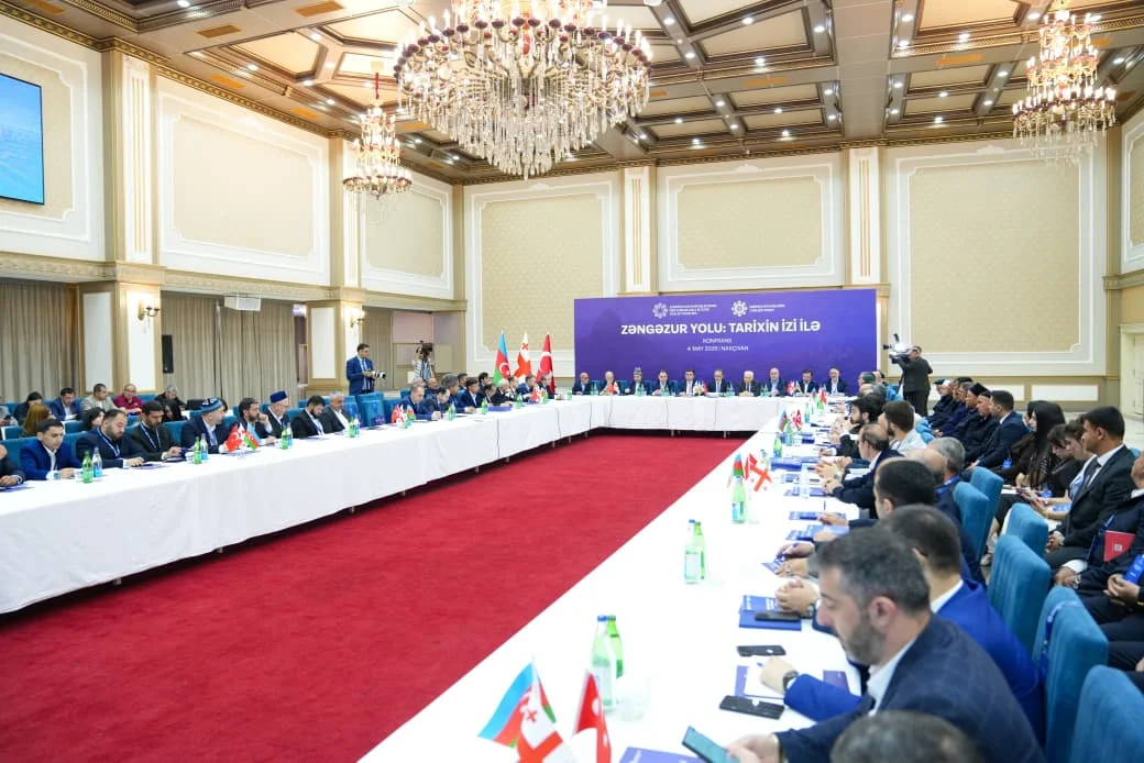 Naxçıvanda “Zəngəzur yolu: tarixin izi ilə” mövzusunda konfrans keçirilib