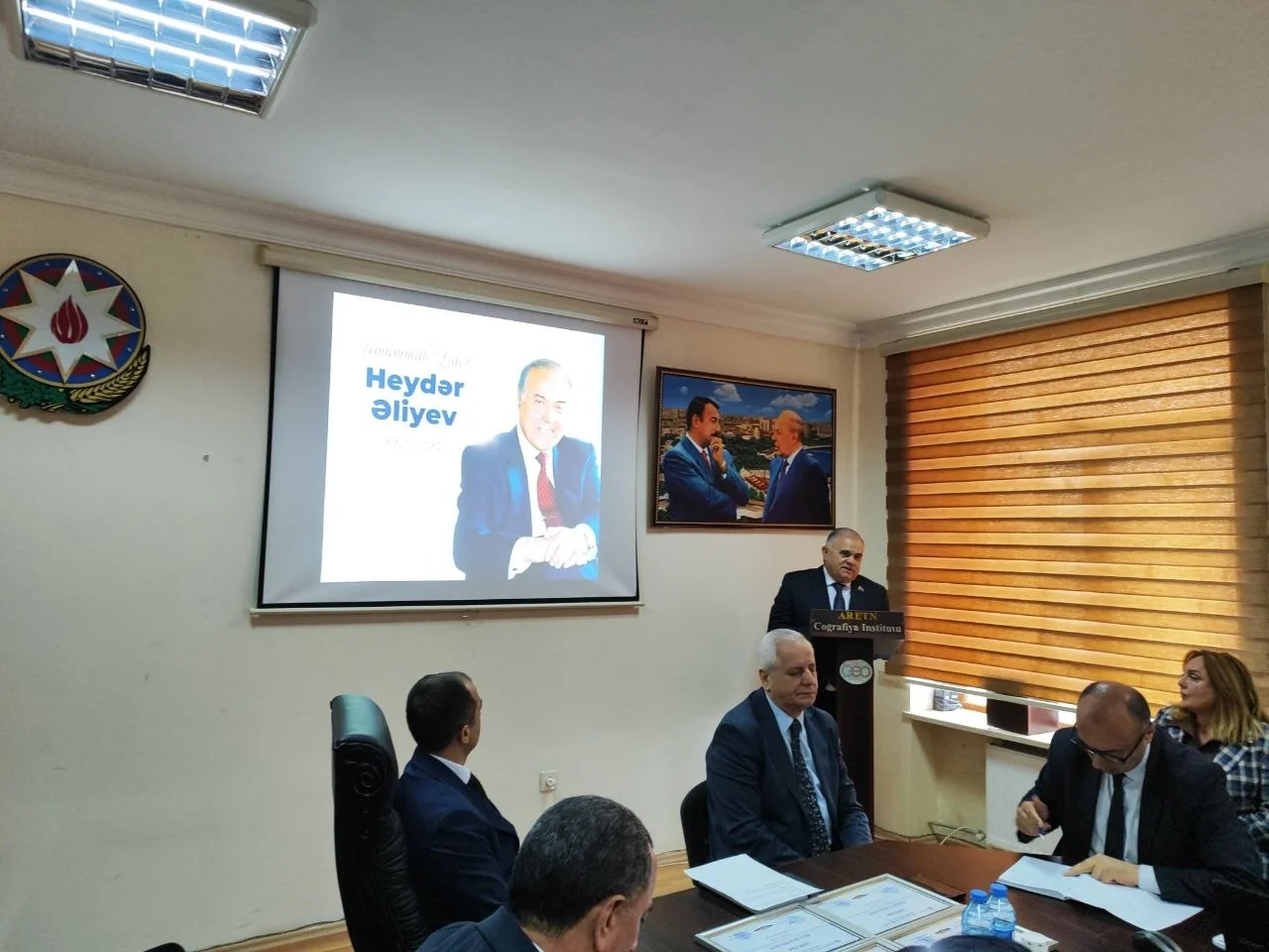 AR ETN Coğrafiya İnstitutunda Ulu Öndər Heydər Əliyevin 103 illiyi qeyd olunub