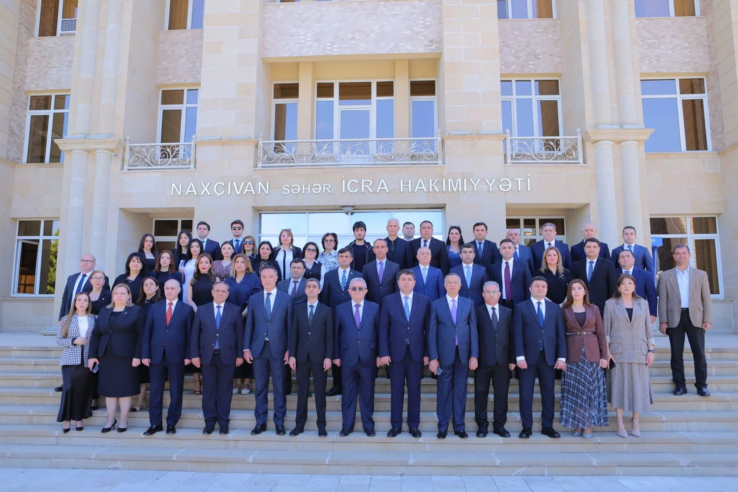 Naxçıvan şəhərində “Müasir Azərbaycanın memarı: tarixi missiya və əbədi irs” mövzusunda konfrans keçirilib