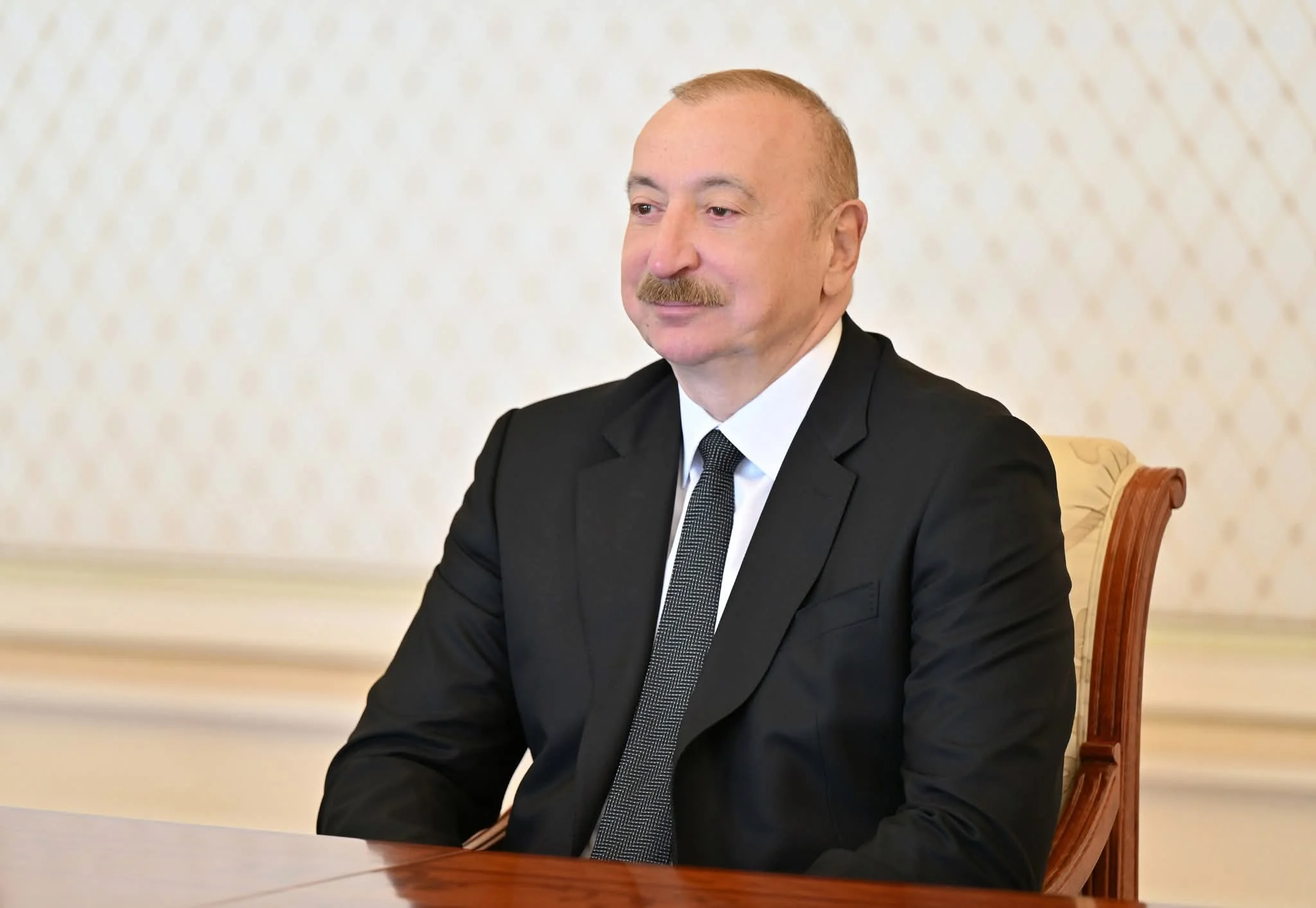 İlham Əliyev bp şirkətinin baş icraçı direktorunu qəbul edib