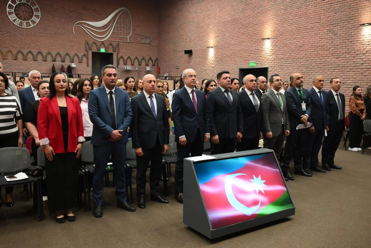 Azərbaycan İdman Akademiyasındə şəhər mühitində idmanın inkişafına həsr olunan beynəlxalq simpozium keçirilib