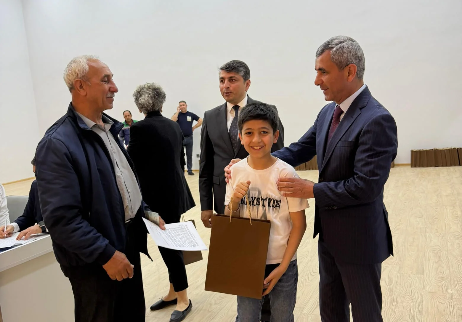 Köç karvanı Cəbrayıl rayonunun Şükürbəyli kəndinə çatıb