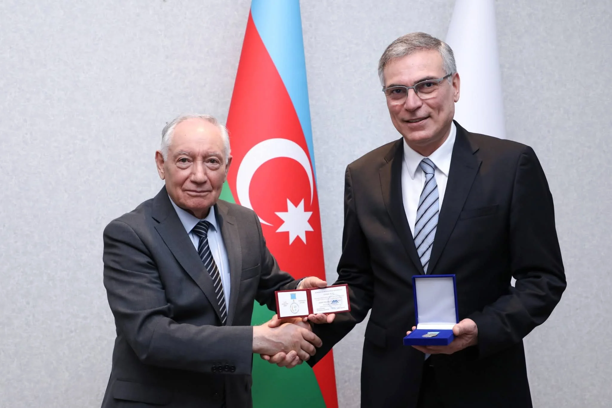 Azər Məmmədov Azərbaycan Mühəndislik Akademiyasının yubiley döş nişanı ilə təltif olunub