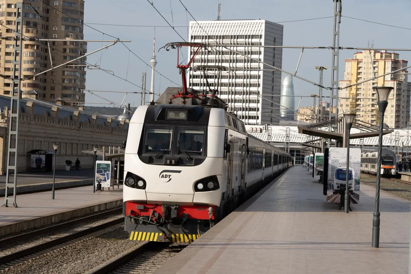 Bakı-Tbilisi-Bakı qatarı bərpa olunur – bilet satışı ilə bağlı açıqlama gözlənilir