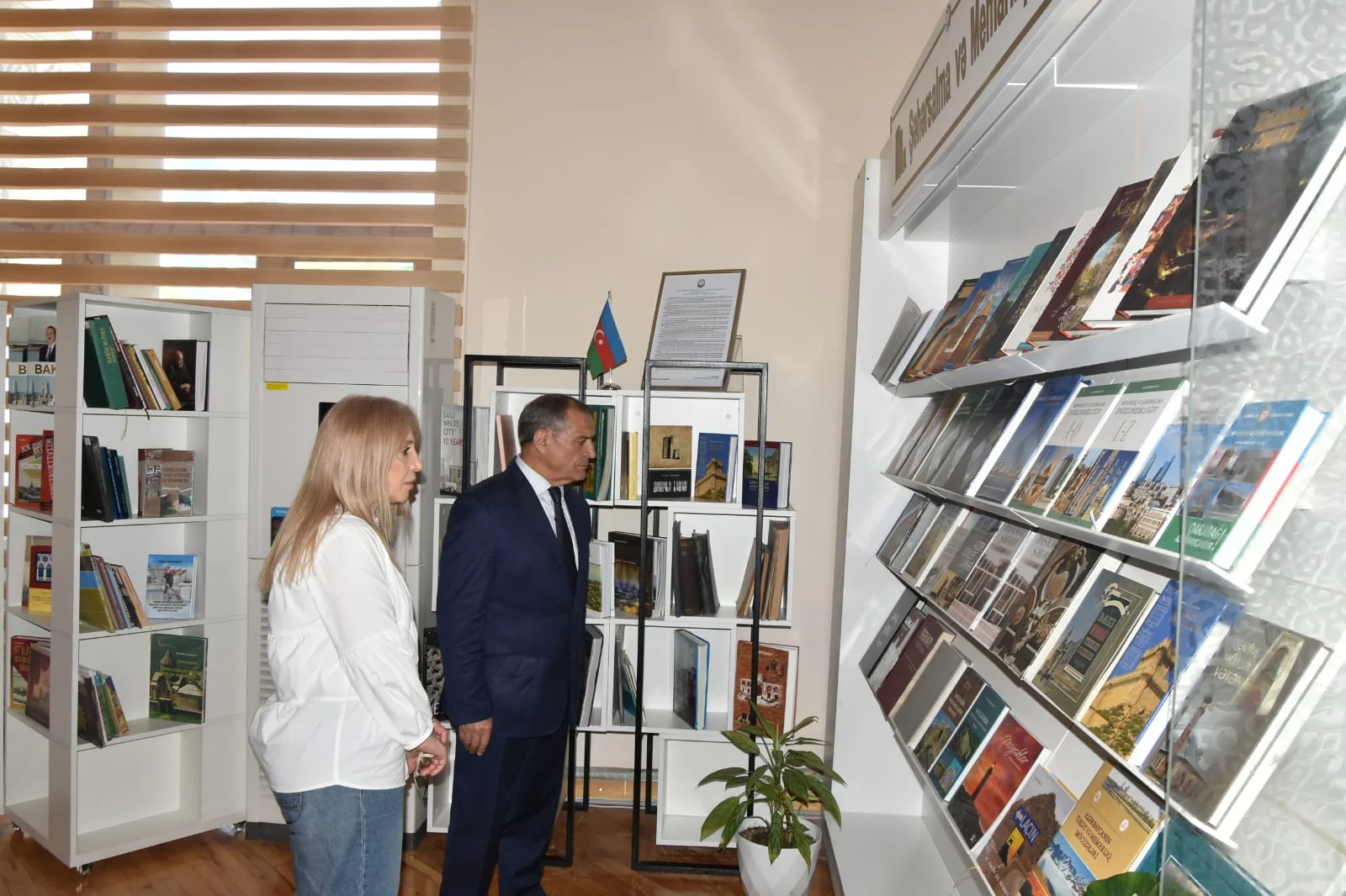 WUF-13 çərçivəsində Milli Kitabxanada “Şəhərsalma və Memarlıq ili” mövzusunda tədbir keçirilib