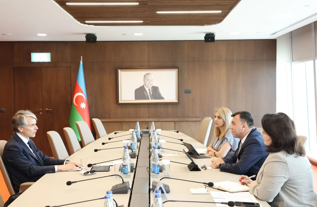UNECE-nin icraçı katibinin müavini ilə görüş keçirilib