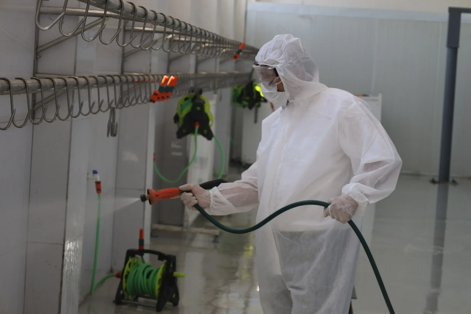 Qurban bayramı ilə əlaqədar heyvan satışı və kəsimi yerlərində profilaktiki tədbirlər görülüb