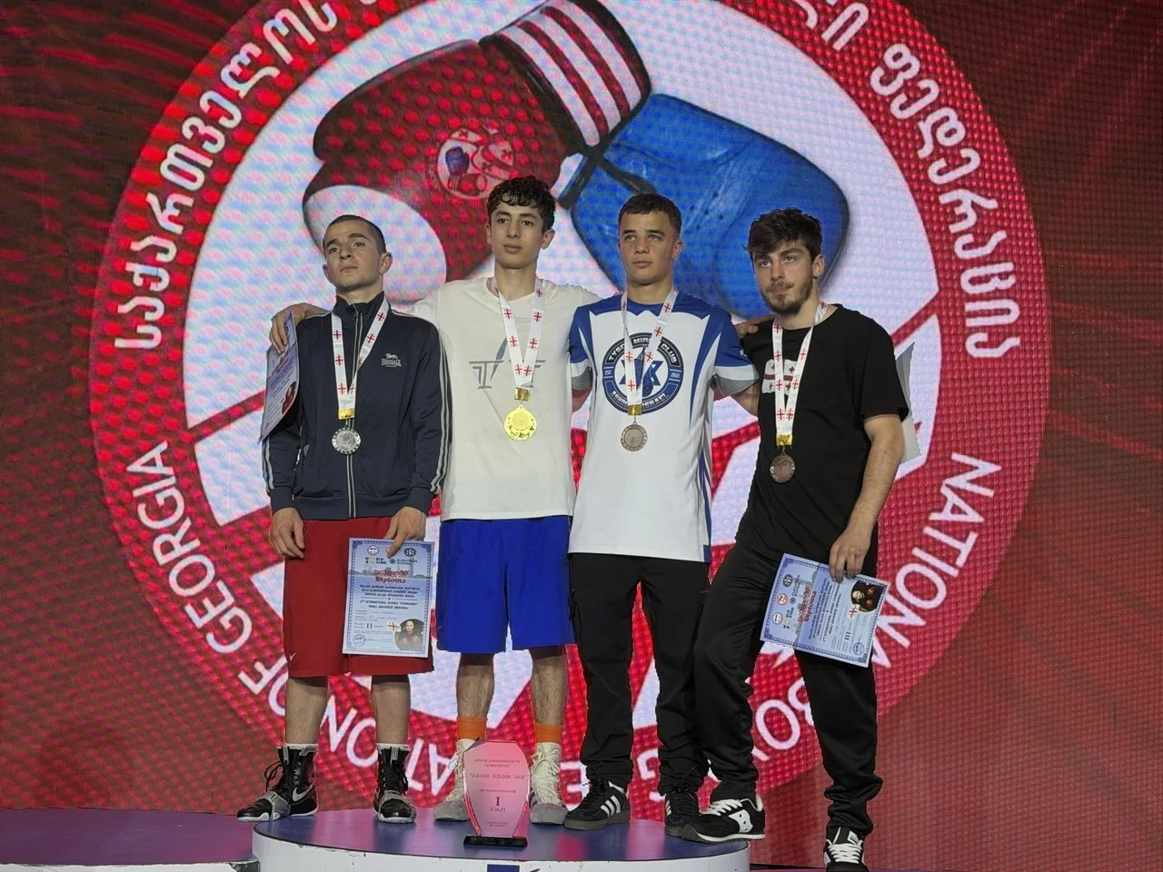 Boksçularımız Batumidə 5 medal qazanıblar
