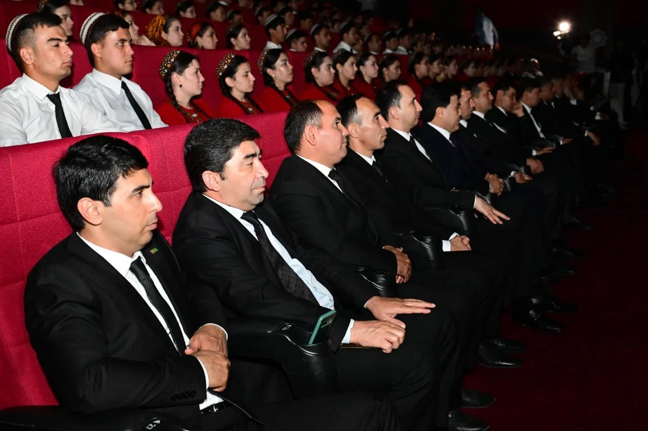 Türkmənistanda Azərbaycan Mədəniyyəti Günləri “Tağıyev: Neft” bədii filminin nümayişi ilə başlanıb