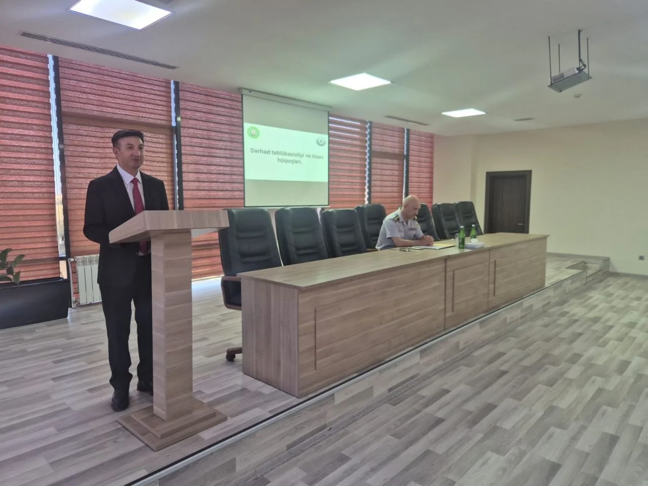 “Sərhəd təhlükəsizliyi və insan hüquqları” mövzusunda maarifləndirici tədbir keçirilmişdir
