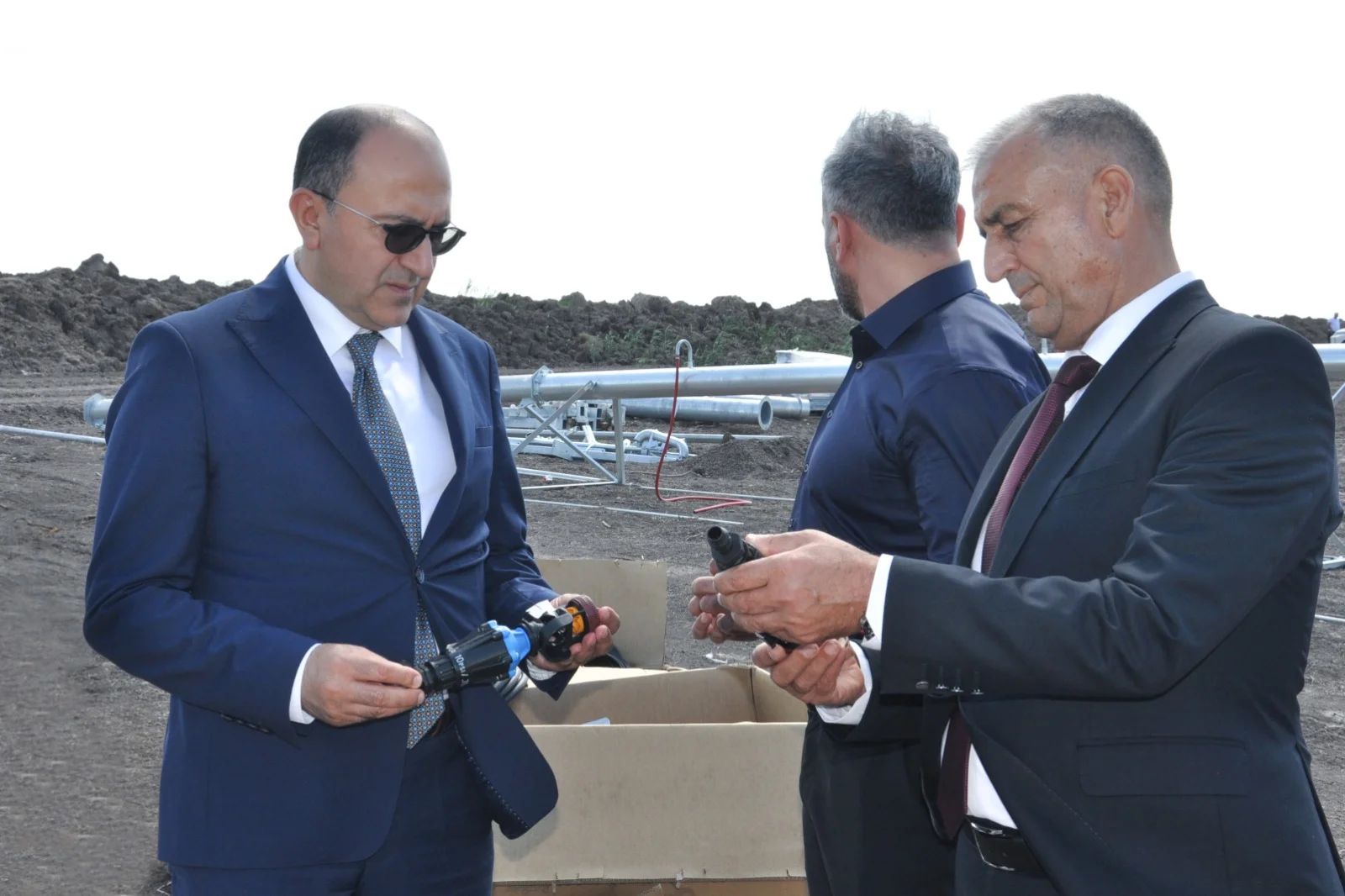 AKİA sədri Yalçın Camalov Saatlıda vətəndaşlarla görüşüb, təsərrüfatlara baş çəkib