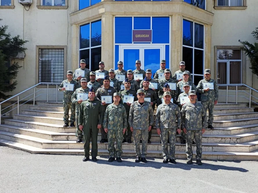 HHQ-də zabit təkmilləşdirmə kursunun növbəti buraxılış mərasimi keçirilib