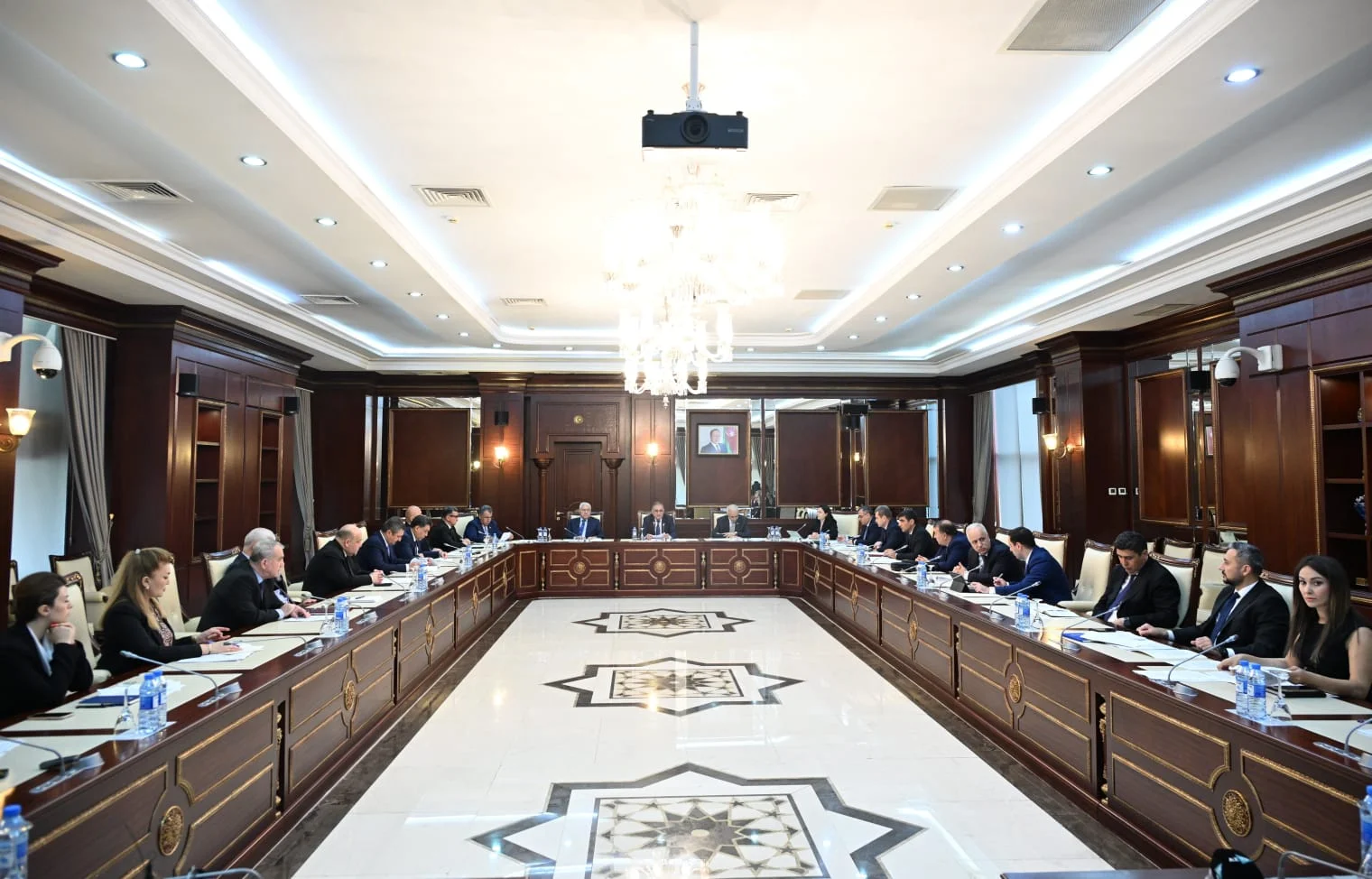 Aqrar siyasət komitəsinin iclasında