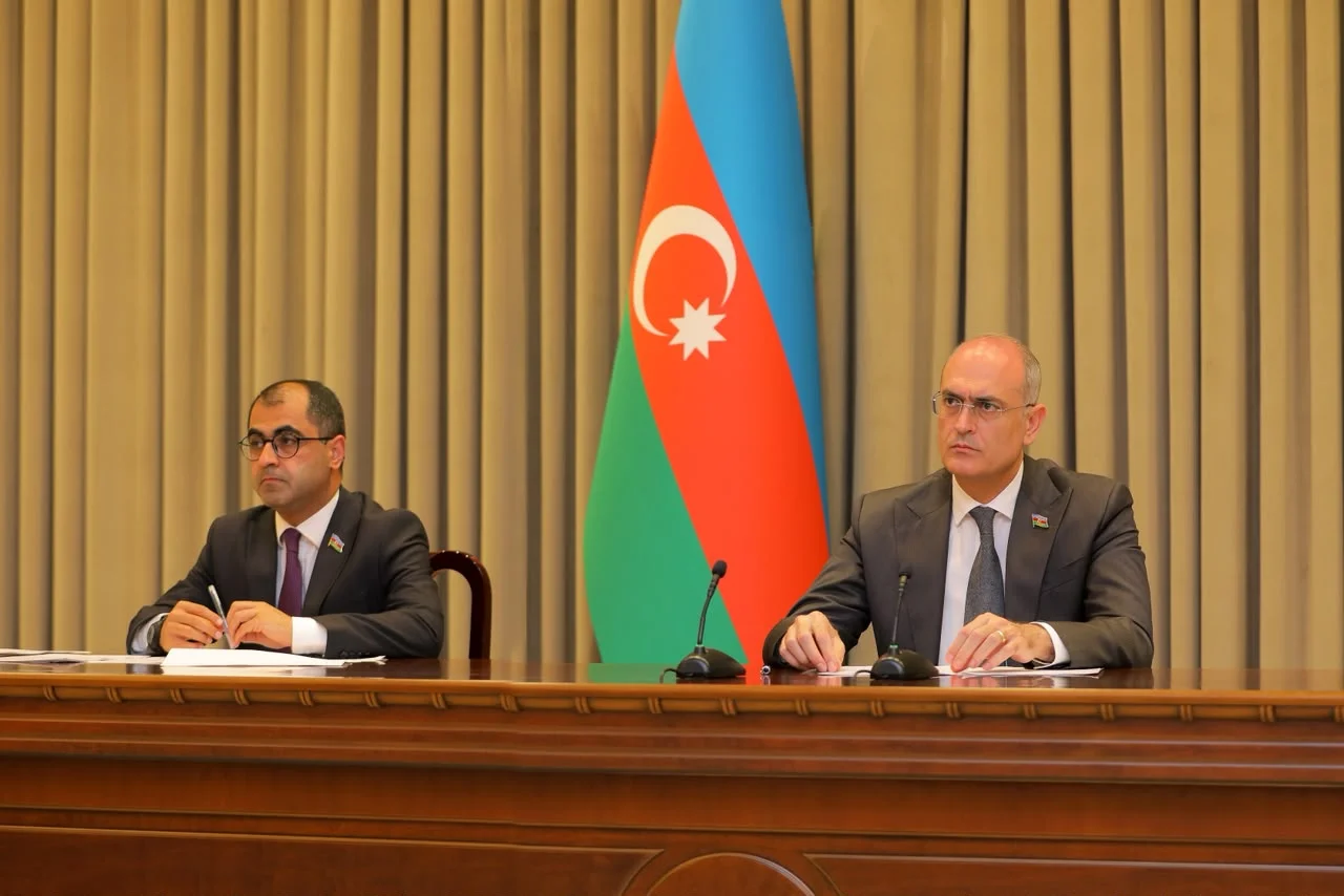 Ali Məclisin növbədənkənar  sessiyasının ilk iclası keçirilib