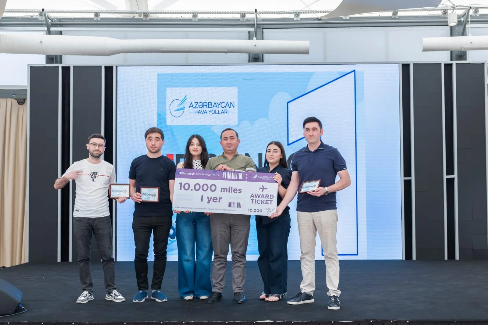 Azərbaycan Hava Yolları Milli Mətbuat Günü münasibətilə media nümayəndələri üçün intellektual yarış təşkil edib