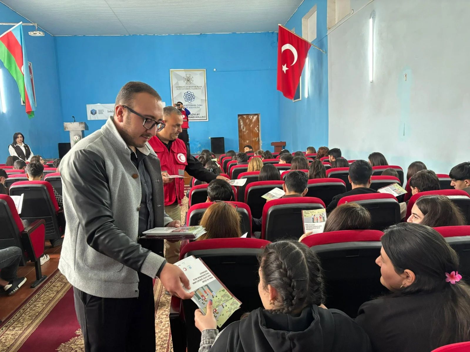 Dövlət Komitəsi və AzQAC mina təhlükəsizliyi üzrə birgə maarifləndirmə fəaliyyətini davam etdirirlər