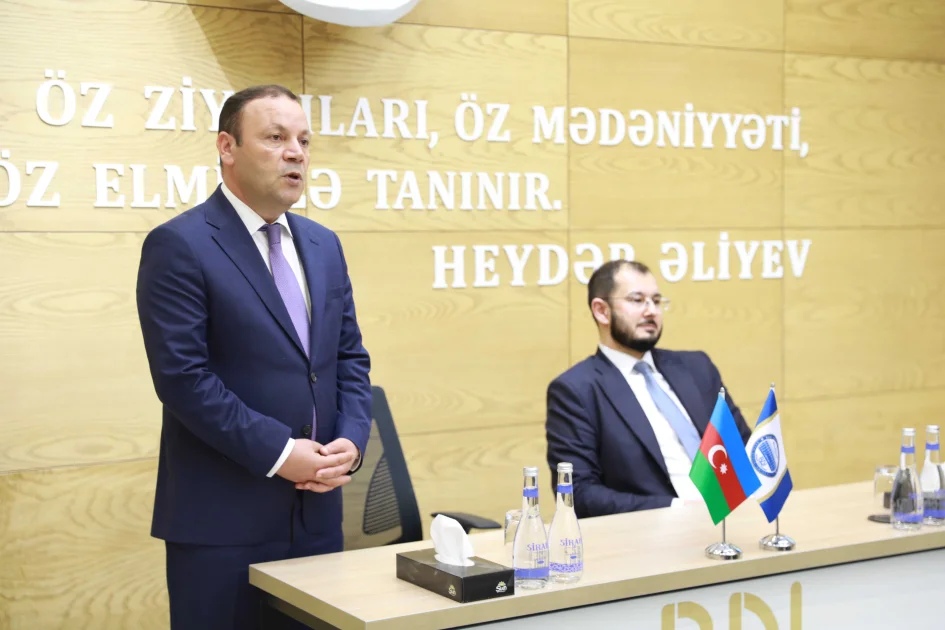 BDU-da “Diplomatiya saatı” layihəsinin növbəti qonağı Azərbaycanın İsraildəki səfiri olub