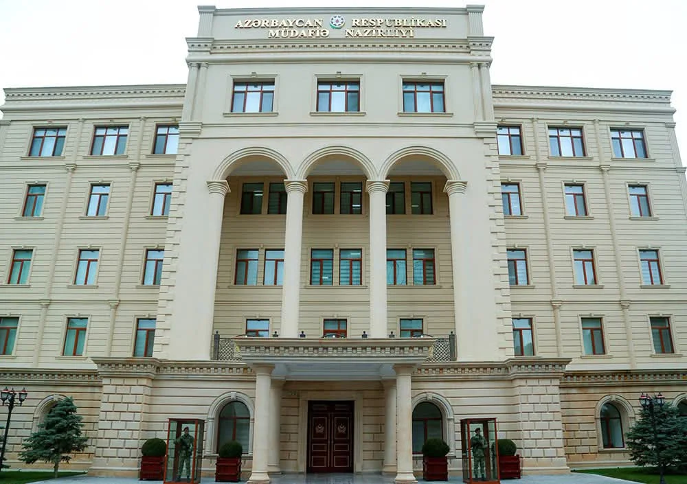 Müdafiə Nazirliyinin rəhbərliyi istefada olan general-mayor Abbasəli Novruzovun vəfatı ilə əlaqədar başsağlığı verib