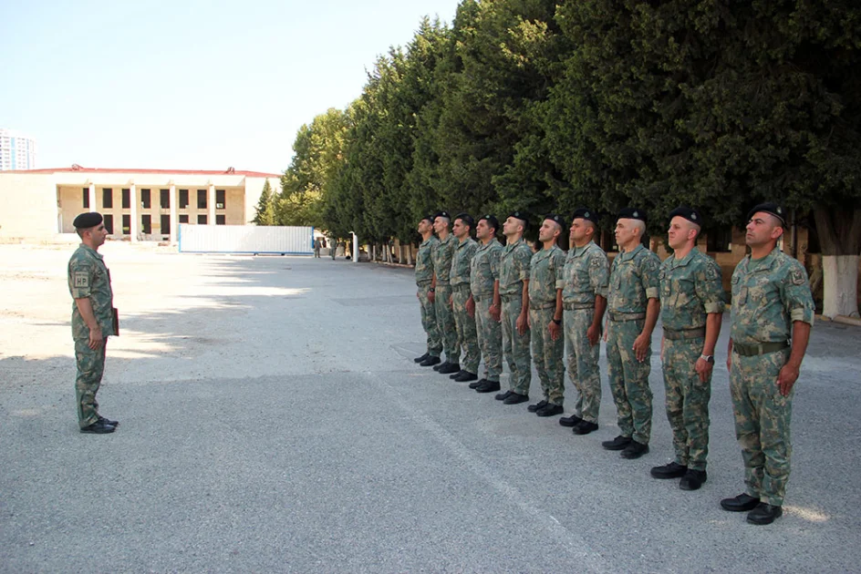 Hərbi qulluqçular məharət dərəcələri üzrə sınaq imtahanlarına cəlb olunublar