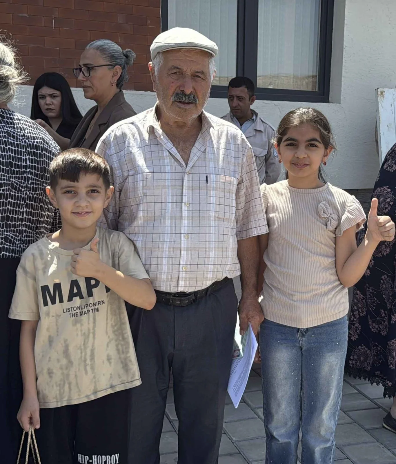 Növbəti köç karvanları Cəbrayıl rayonunun Şükürbəyli kəndinə çatıb