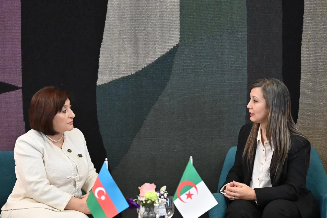 Milli Məclisin sədri Sahibə Qafarova Əlcəzair Milli Xalq Assambleyasının sədri ilə görüşüb