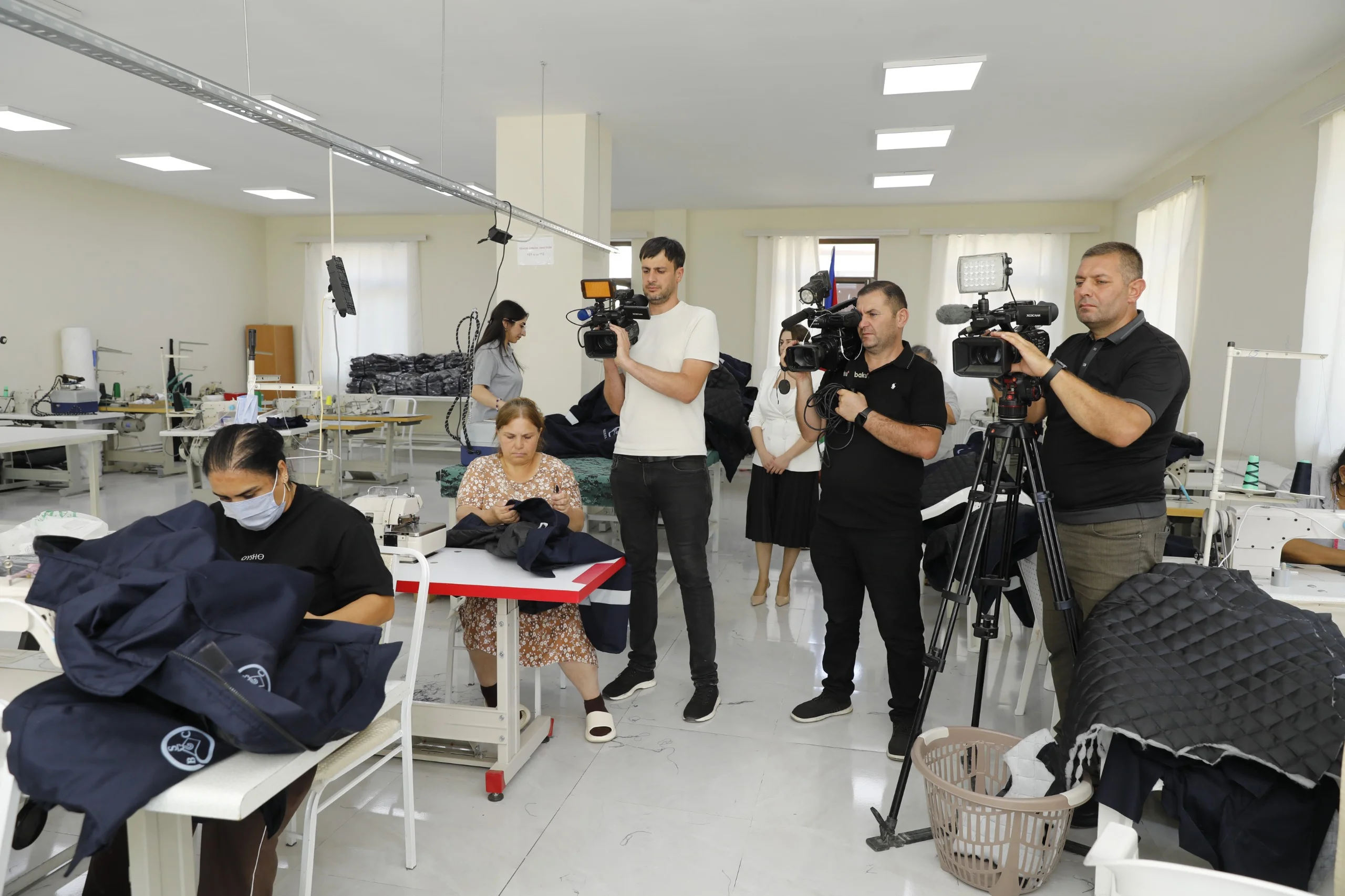 Cəbrayılda özünüməşğulluq proqramı çərçivəsində qurulmuş təsərrüfatlara mediatur təşkil edilib