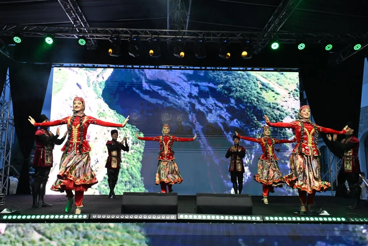 Xankəndidə möhtəşəm bayram konserti keçirilib