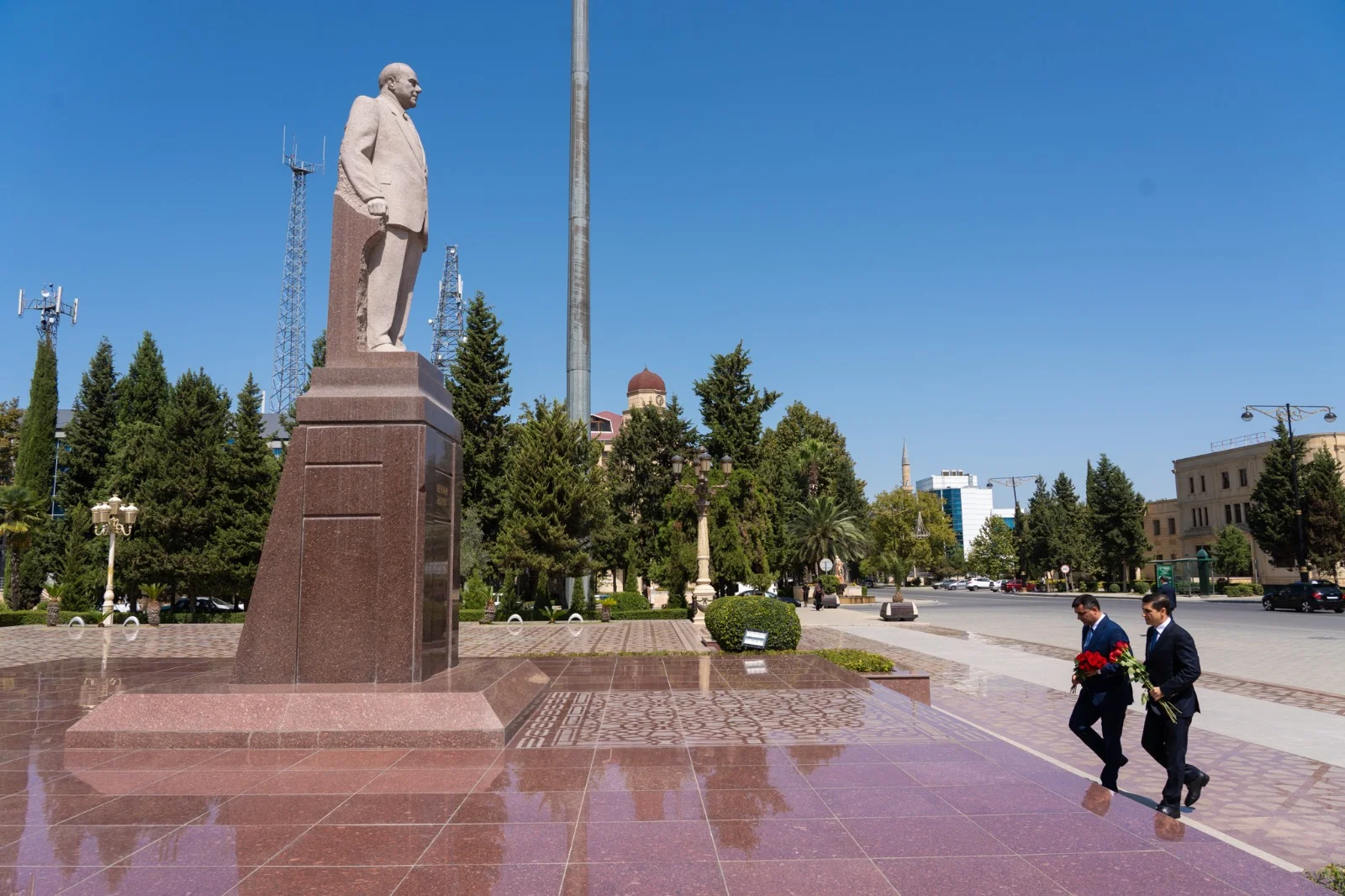 Nazir Fərid Əhmədov Yevlax şəhərində vətəndaşları qəbul edib