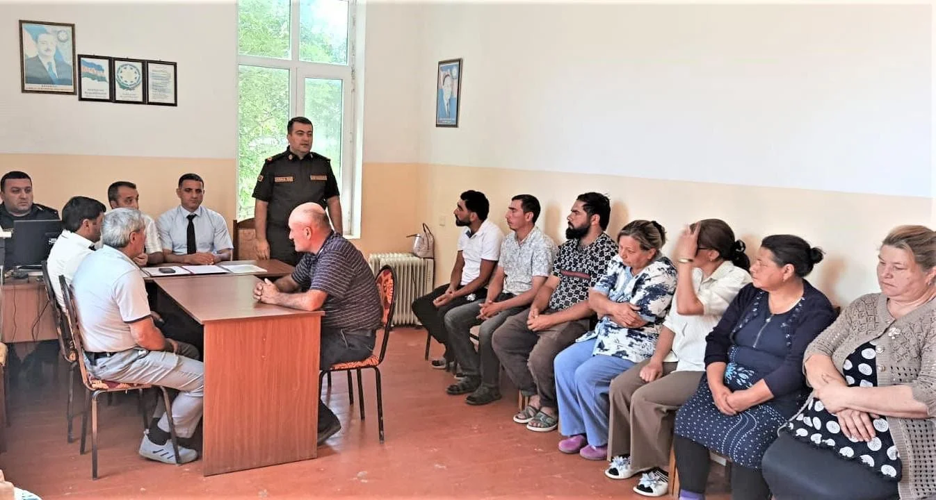 Fövqəladə Hallar Nazirliyi tərəfindən silsilə maarifləndirmə tədbirləri keçirilib