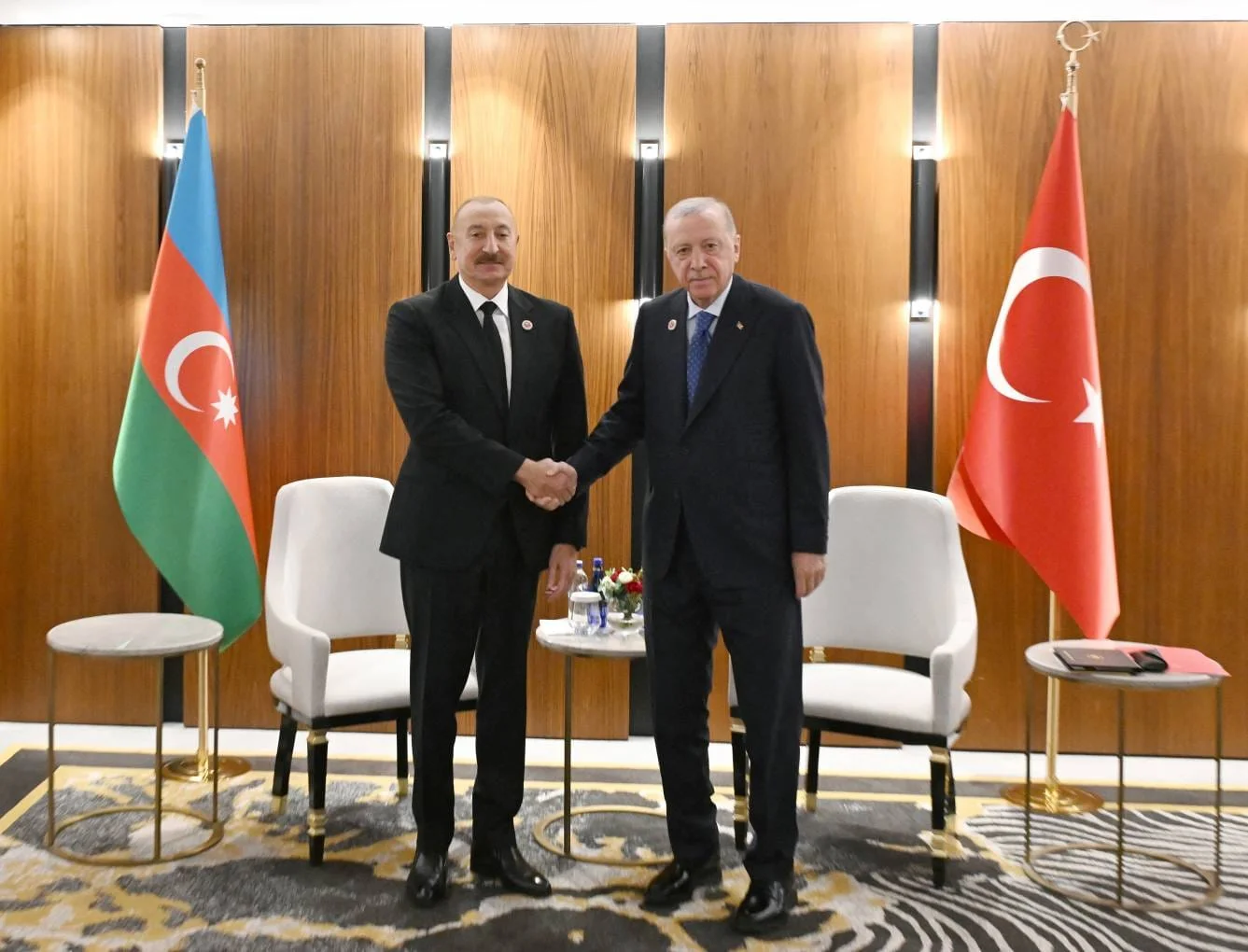 İlham Əliyevin Bişkekdə Türkiyə Prezidenti Rəcəb Tayyib Ərdoğanla görüşü olub