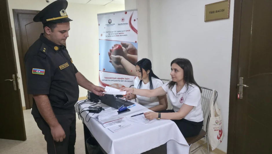 Fövqəladə Hallar Nazirliyində qanvermə aksiyası  keçirilib (FOTO)-(VİDEO)